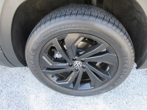 Used 2022 Volkswagen Atlas SE image 10