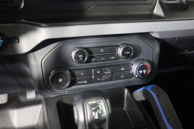Used 2022 Ford Bronco Black Diamond AWD/4WD image 39