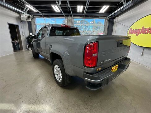 Used 2022 Chevrolet Colorado LT w/ Fleet Safety Package image 3