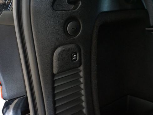 Used 2019 Dodge Durango R/T w/ Blacktop Package AWD/4WD image 58