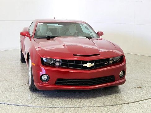 Used 2013 Chevrolet Camaro SS w/ RS Package RWD image 2