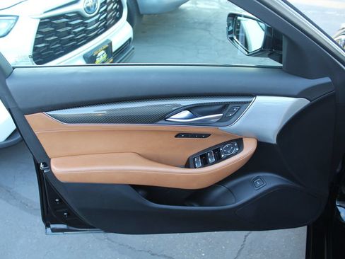 Used 2020 Cadillac CT5 Premium Luxury w/ Platinum Package AWD/4WD image 17
