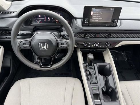 Used 2025 Honda Accord LX image 13