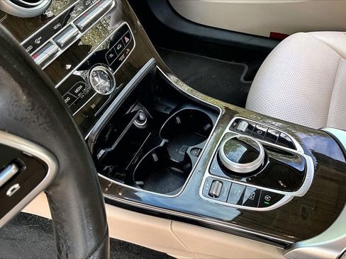 Used 2020 Mercedes-Benz C 300 C 300 w/ Premium Package image 15