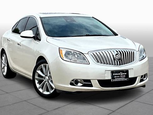 Used 2015 Buick Verano Leather w/ Experience Buick Package FWD image 2