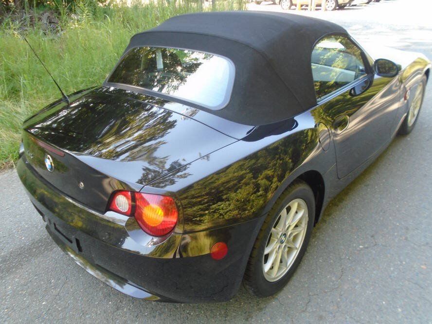 Used 2003 BMW Z4 2.5i RWD image 29