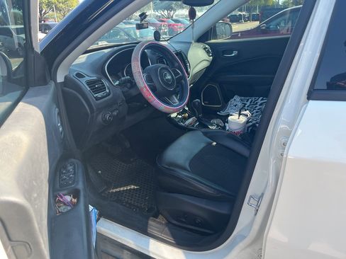 Used 2018 Jeep Compass Altitude w/ Popular Equipment Group image 9