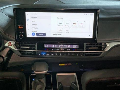 Used 2025 Toyota Sienna XSE image 16