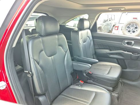 Used 2021 Kia Sorento SX FWD image 25