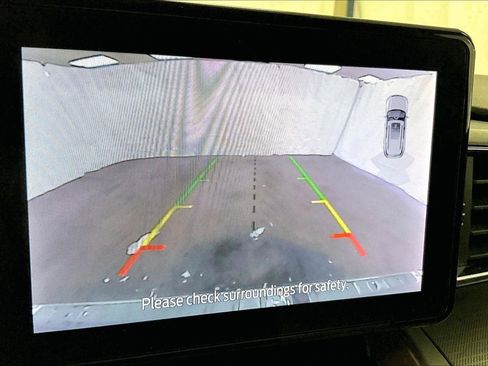 Certified 2022 Ford Explorer XLT w/ Equipment Group 202A image 20