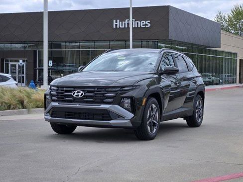 New 2026 Hyundai Tucson SEL image 2