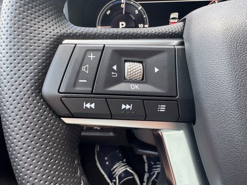 New 2025 Mitsubishi Outlander SE image 27