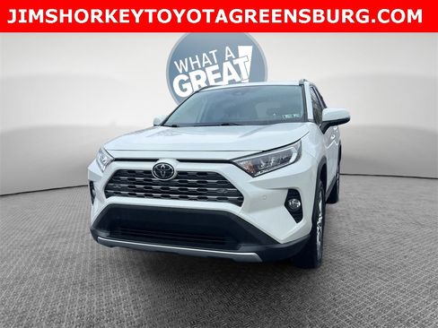 Used 2019 Toyota RAV4 Limited image 9