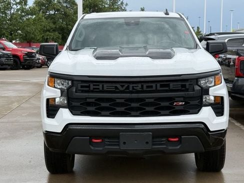 Used 2024 Chevrolet Silverado 1500 Custom Trail Boss AWD/4WD image 8