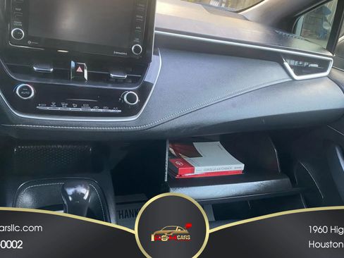 Used 2022 Toyota Corolla SE image 29