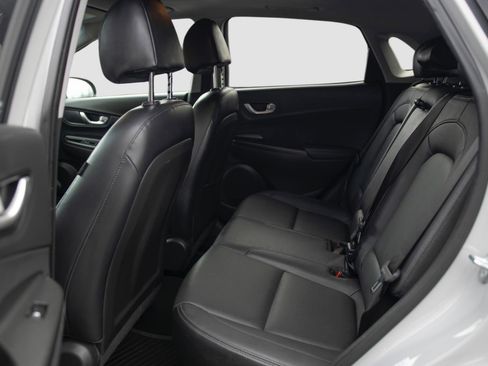 Used 2023 Hyundai Kona Limited image 14