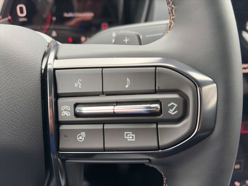 New 2026 GMC Terrain AT4 w/ Convenience Package III AWD/4WD image 14