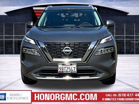 Used 2022 Nissan Rogue SL w/ SL Premium Package FWD image 2
