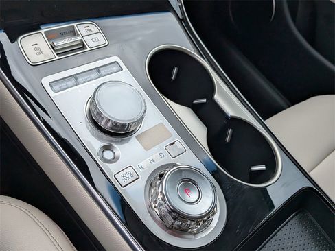 New 2026 Genesis GV70 2.5T image 22