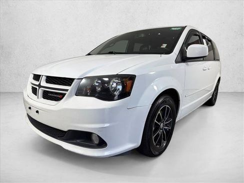 Used 2017 Dodge Grand Caravan GT FWD image 7