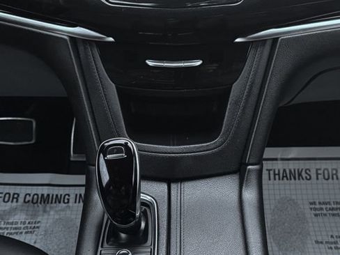 Used 2021 Cadillac XT6 Sport w/ Platinum Package image 17