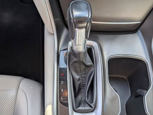 Used 2018 Honda Accord EX-L image 21