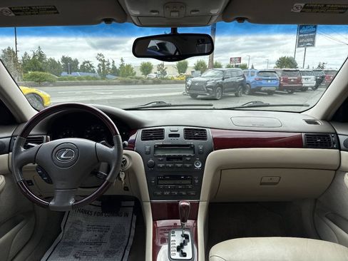 Used 2003 Lexus ES 330 FWD image 22