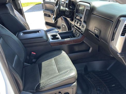 Used 2018 GMC Sierra 1500 SLT AWD/4WD image 15