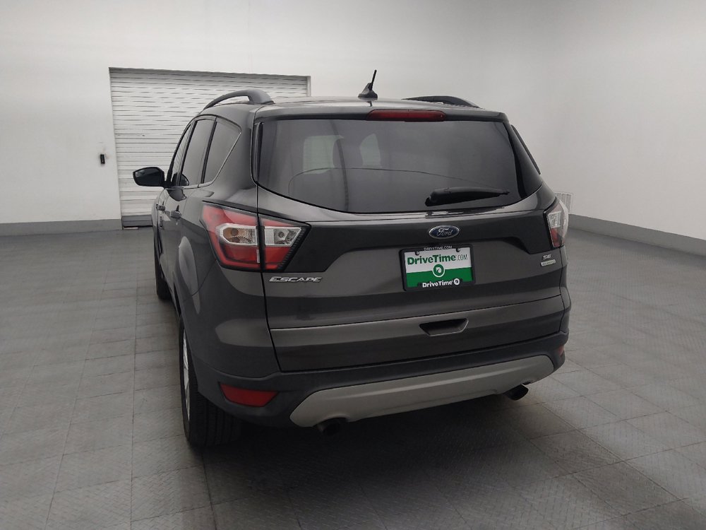 Used 2018 Ford Escape SE w/ SE Sync 3 Package FWD image 6