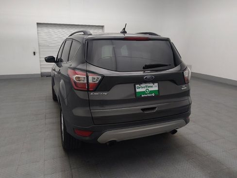 Used 2018 Ford Escape SE w/ SE Sync 3 Package FWD image 6
