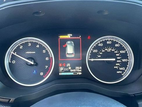 Used 2021 Subaru Forester Premium AWD/4WD image 17