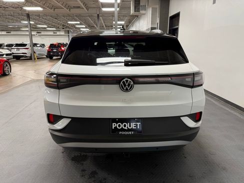 Used 2023 Volkswagen ID.4 Pro S Plus AWD/4WD image 5