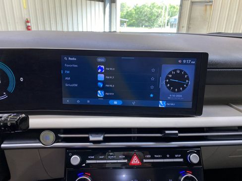 Used 2025 Hyundai Tucson SEL FWD image 39