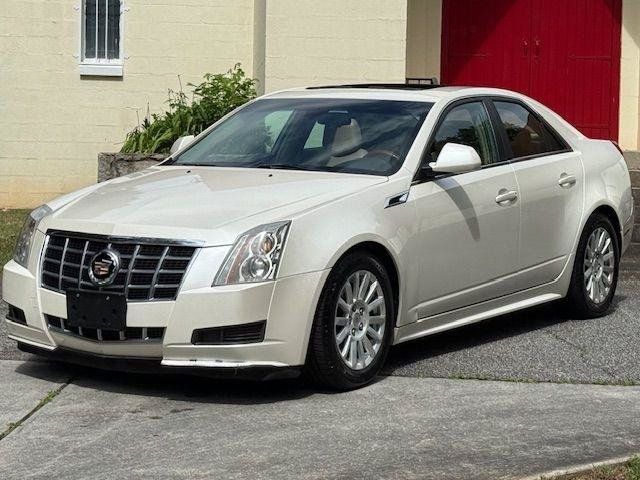Used 2012 Cadillac CTS Luxury RWD image 4
