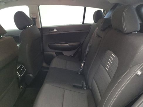Used 2018 Kia Sportage LX FWD image 18