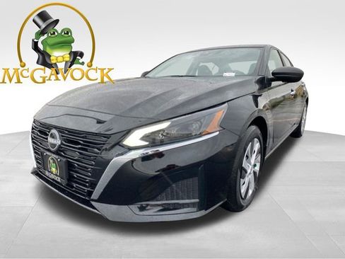 New 2025 Nissan Altima 2.5 S image 1