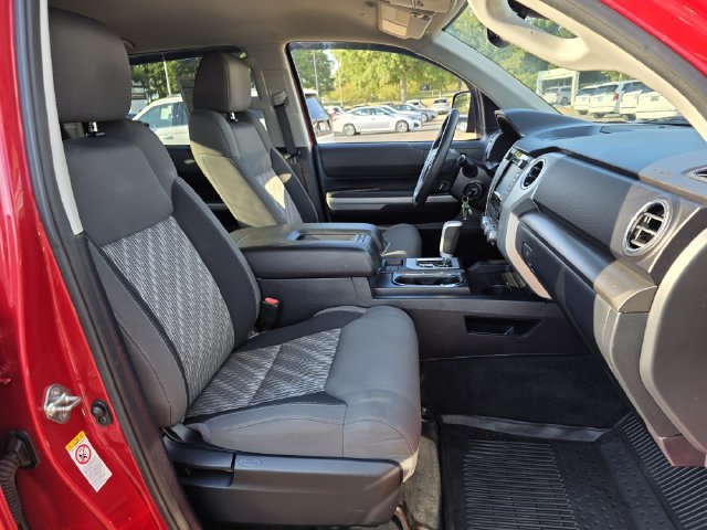 Used 2019 Toyota Tundra SR5 w/ SR5 Upgrade Package AWD/4WD image 27