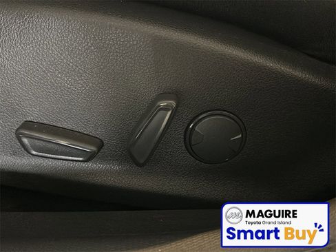 Used 2015 Ford Focus SE w/ Equipment Group 201A image 23