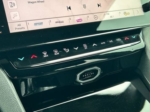 New 2026 Jeep Grand Cherokee Limited image 23