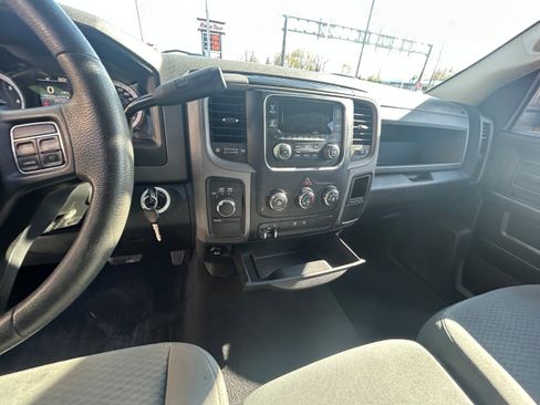 Used 2013 RAM 1500 Express AWD/4WD image 9