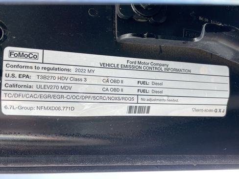 Used 2022 Ford F250 Lariat w/ Tremor Off-Road Package image 41