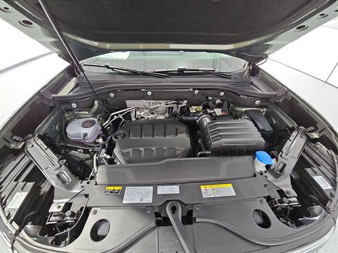 New 2026 Volkswagen Atlas SE FWD image 11