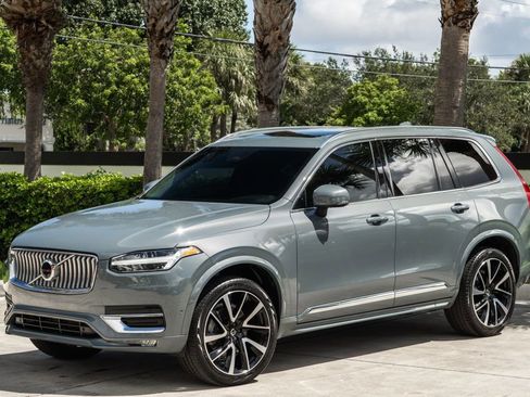 Used 2023 Volvo XC90 B6 Plus w/ Protection Package Premier image 1