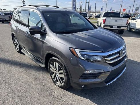 Used 2016 Honda Pilot Touring image 3