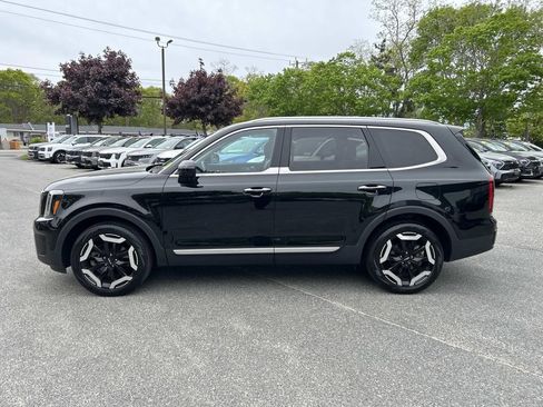 Certified 2023 Kia Telluride S w/ S Sunroof Package AWD/4WD image 6