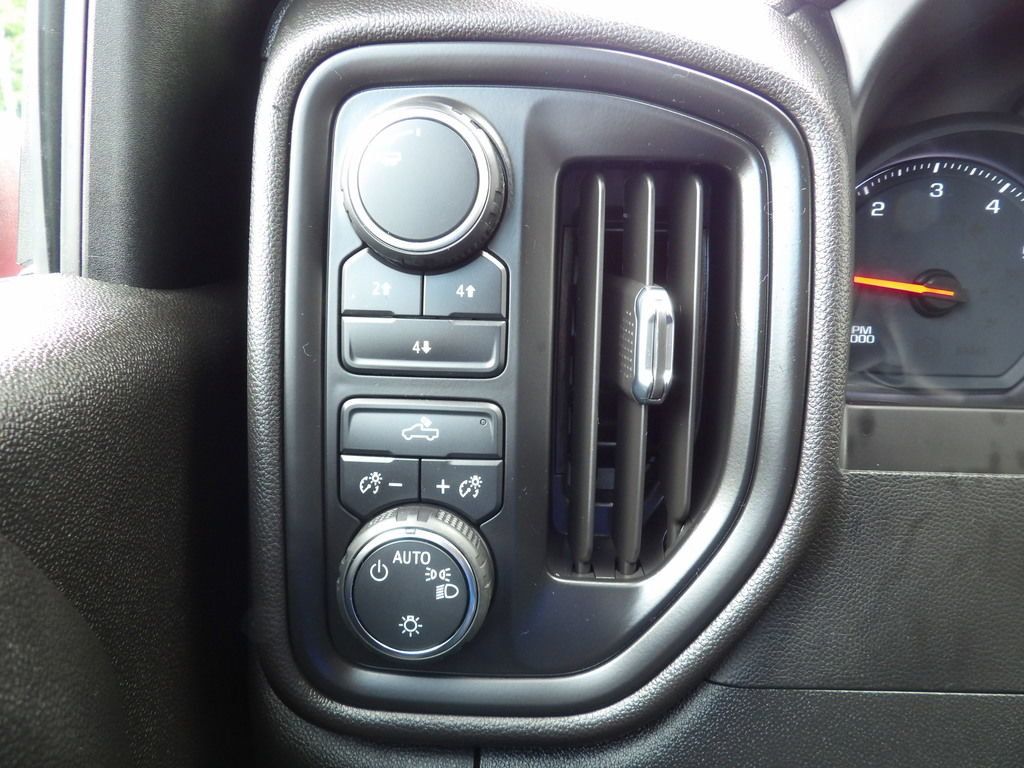 Used 2024 Chevrolet Silverado 3500 W/T w/ WT Convenience Package AWD/4WD image 19