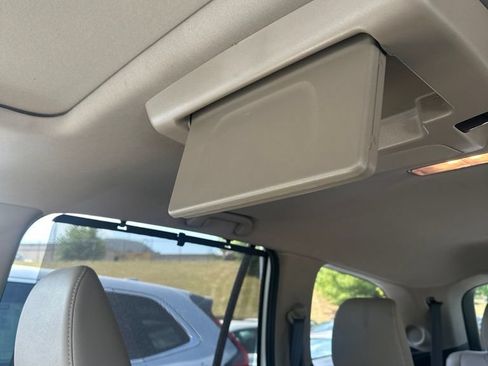 Used 2019 Honda Pilot Touring image 8