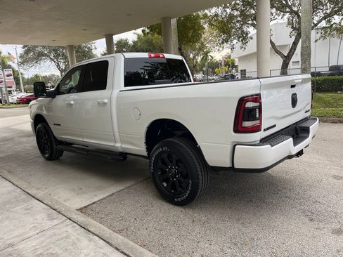 New 2024 RAM 2500 Laramie w/ Night Edition AWD/4WD image 4