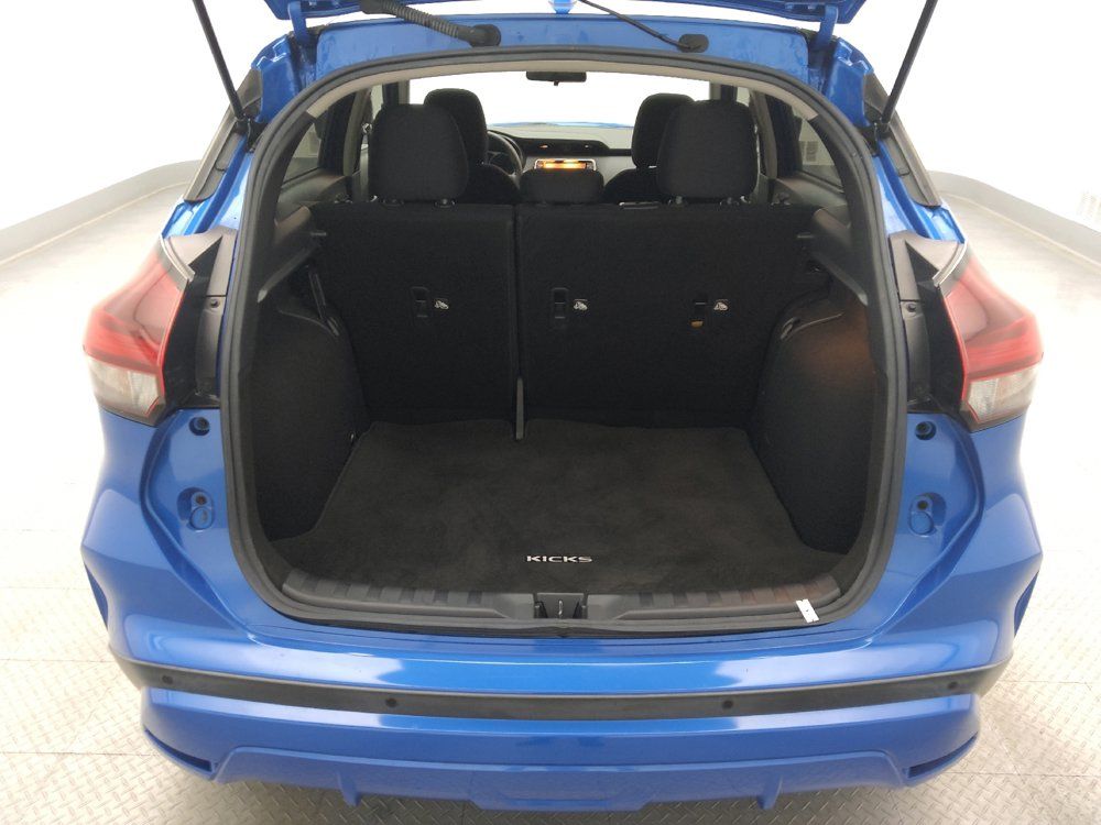 Used 2023 Nissan Kicks S FWD image 29