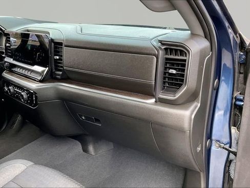 Used 2023 Chevrolet Silverado 1500 LT image 18